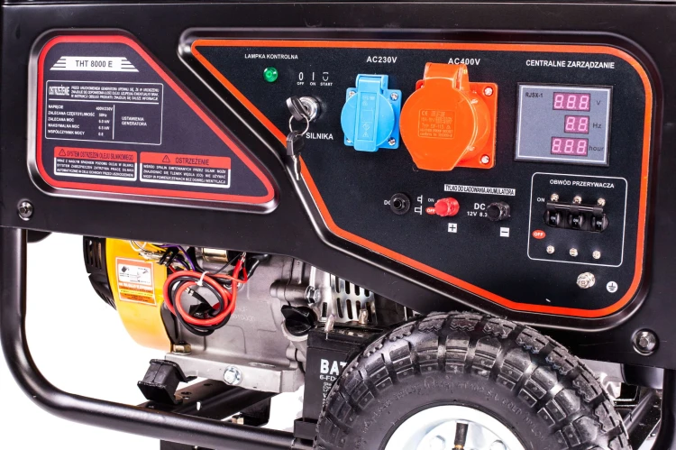 Panel sterowania agregatu Kruzer THT9000E – gniazda 400 i 230 V, AVR, rozruch elektryczny i zabezpieczenia